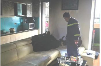 Hà Nội: Cháy căn hộ chung cư tầng 29 do người dân đun nước trên sofa rồi bỏ quên đi ra ngoài